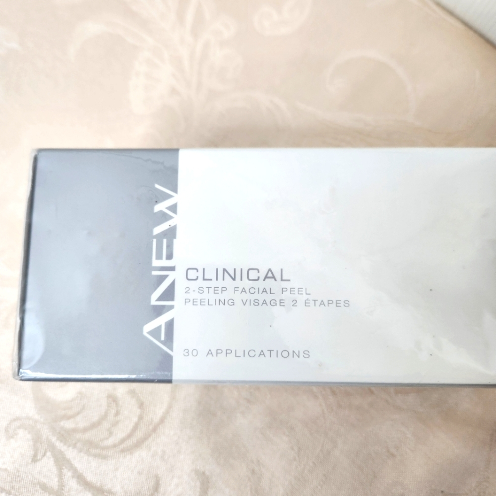 Avon Anew Clinical 2 Step Facial Peel NWT